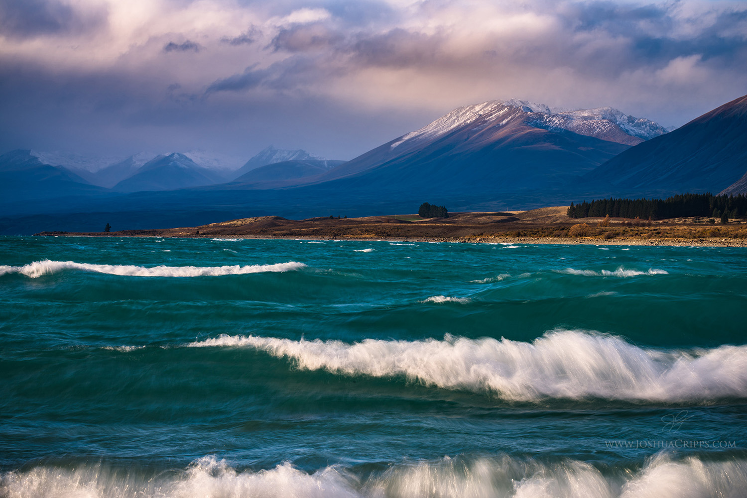 lake tekapo new zealand