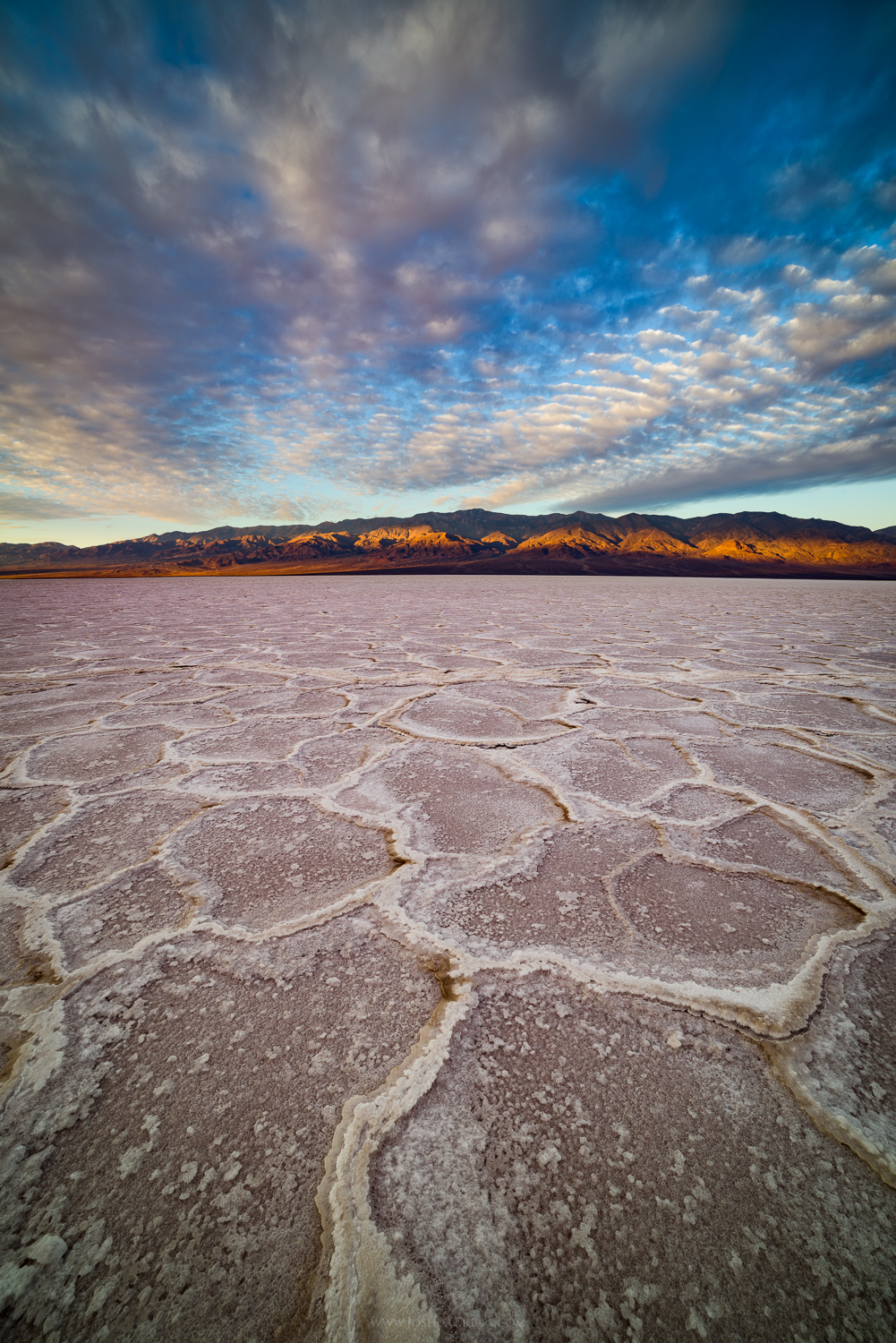 Death-Valley-Badwater-salt-patterns-sunrise