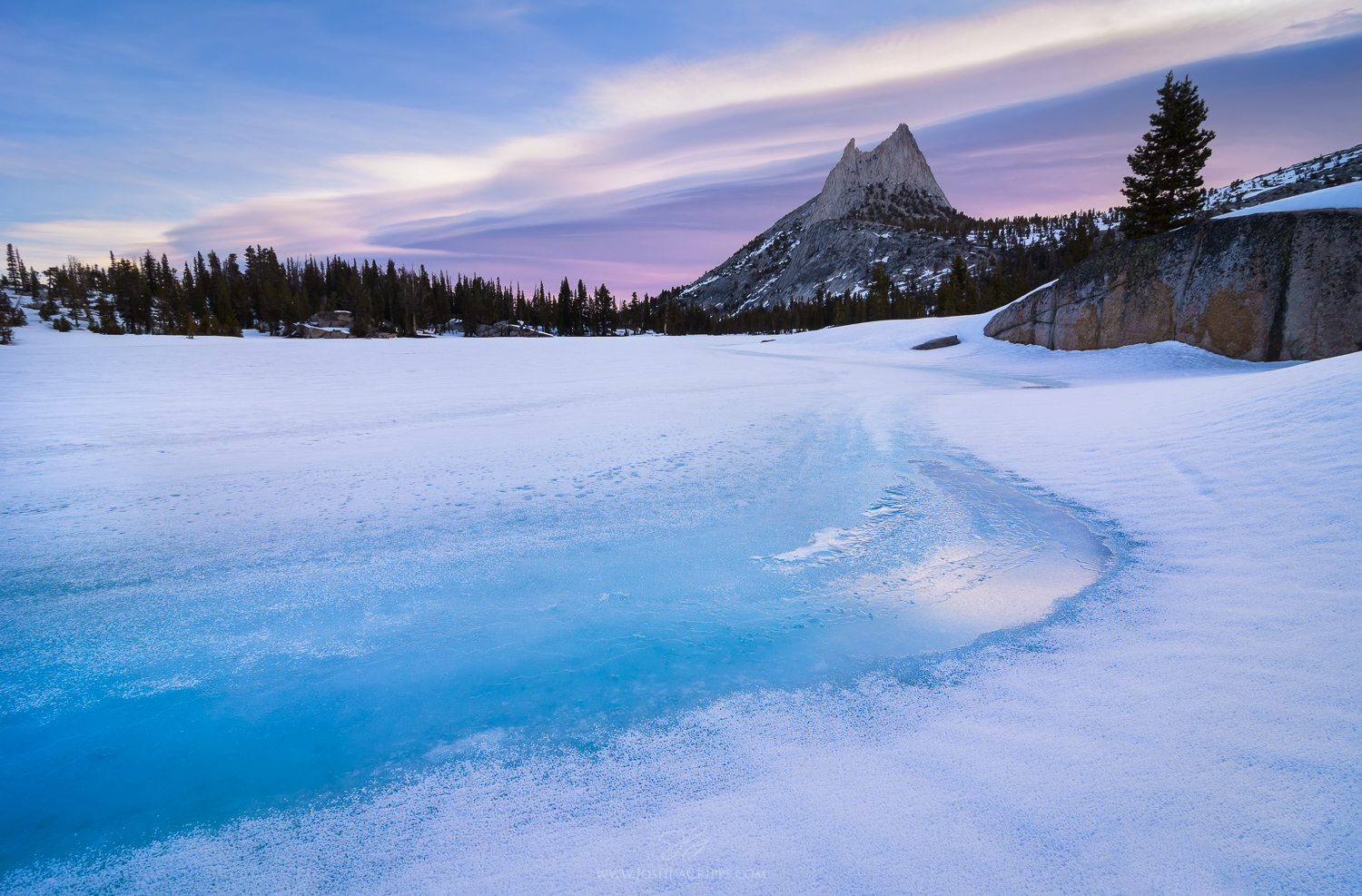 cathedral-peak-yosemite-snow-sierra-wave-cloud