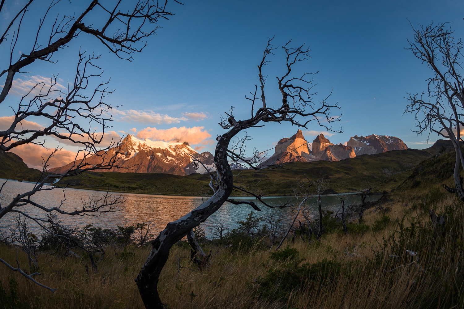 Torres del Paine NP, Nikon Nikkor 8-15mm Fisheye Sample Photos