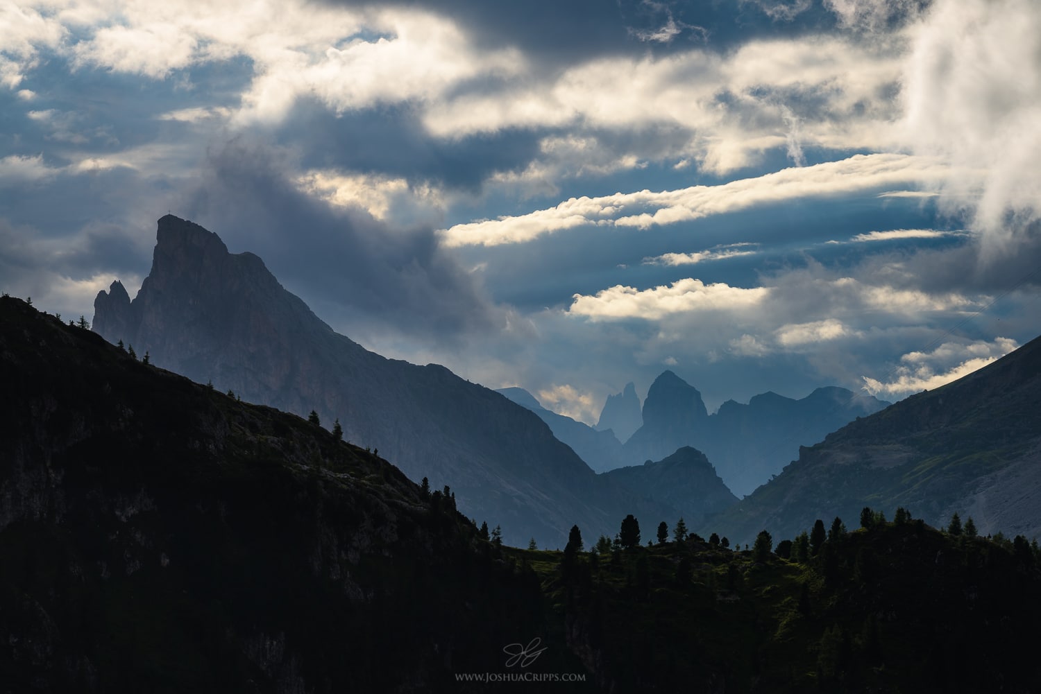 lagazuoi-dolomites-italy