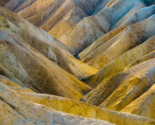 zabriskie-point-badlands-death-valley