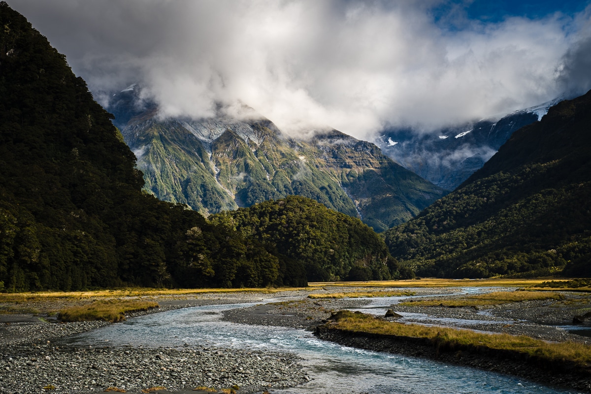 Top-Forks-Hut-Mt-Aspiring-National-Park-New-Zealand (22)
