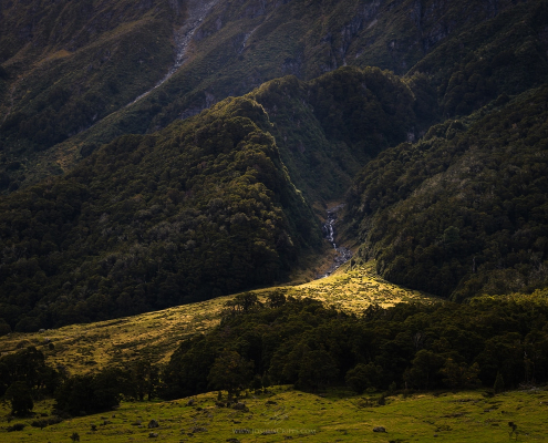 Light-West-Matukituki-River-Mt-Aspiring (35)
