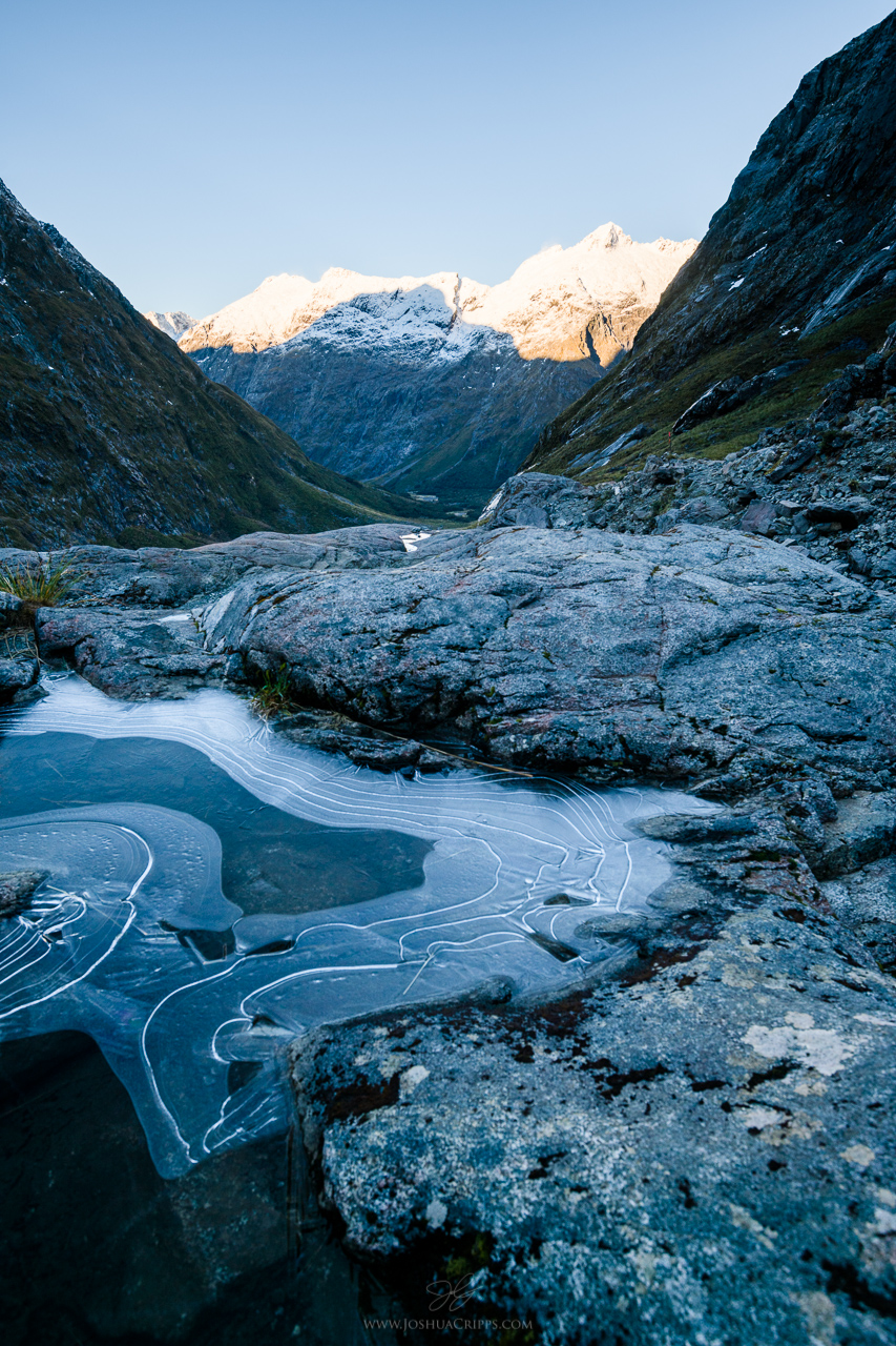 Gertrude-Saddle-Hike-Winter-Fiordland-New-Zealand (1)